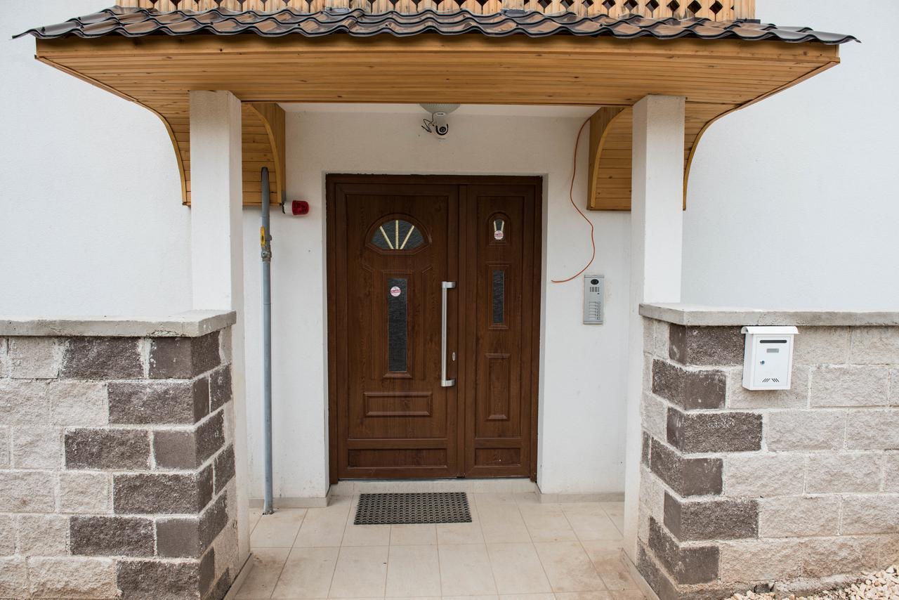 Leader Apartment Σαράγεβο Εξωτερικό φωτογραφία