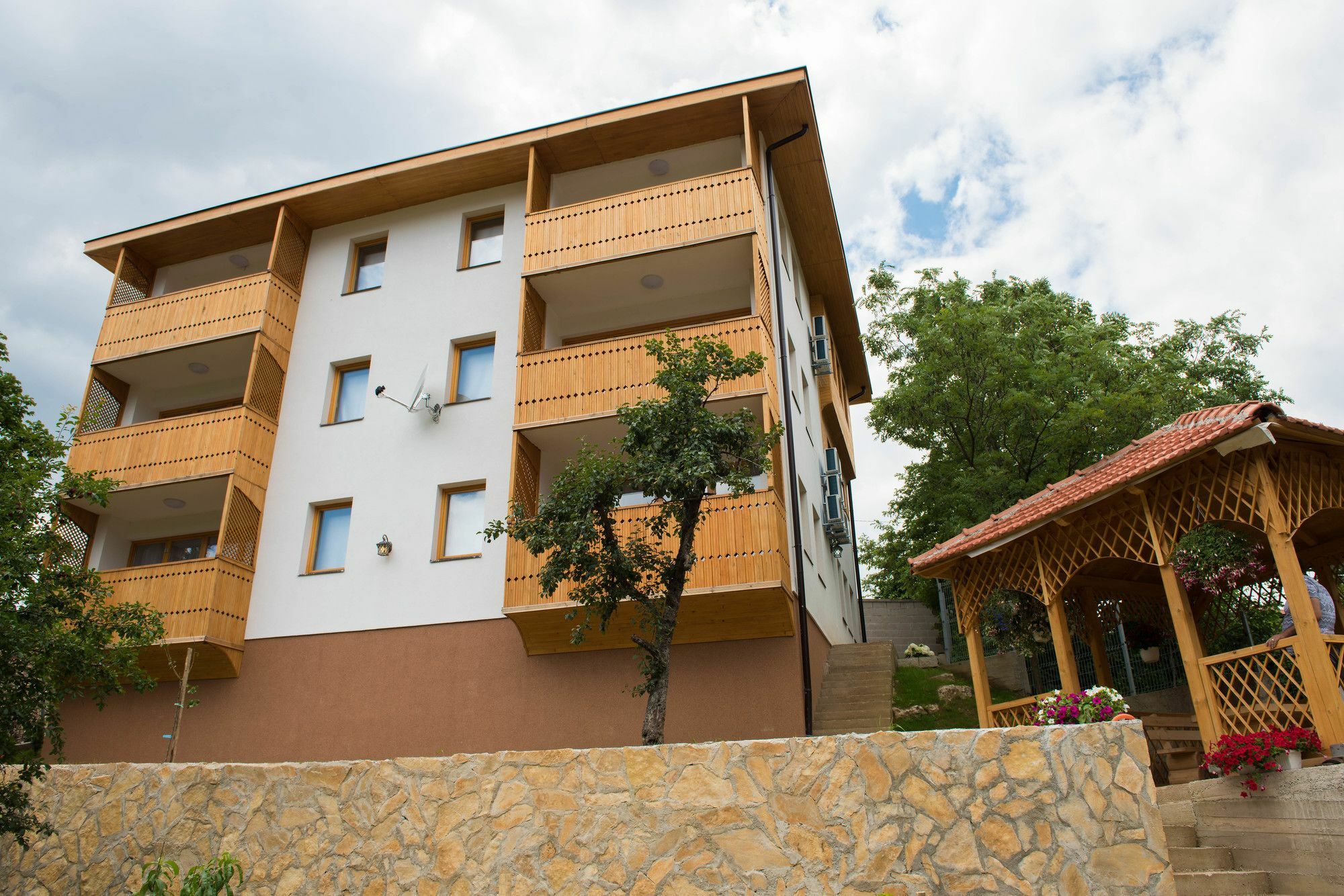 Leader Apartment Σαράγεβο Εξωτερικό φωτογραφία